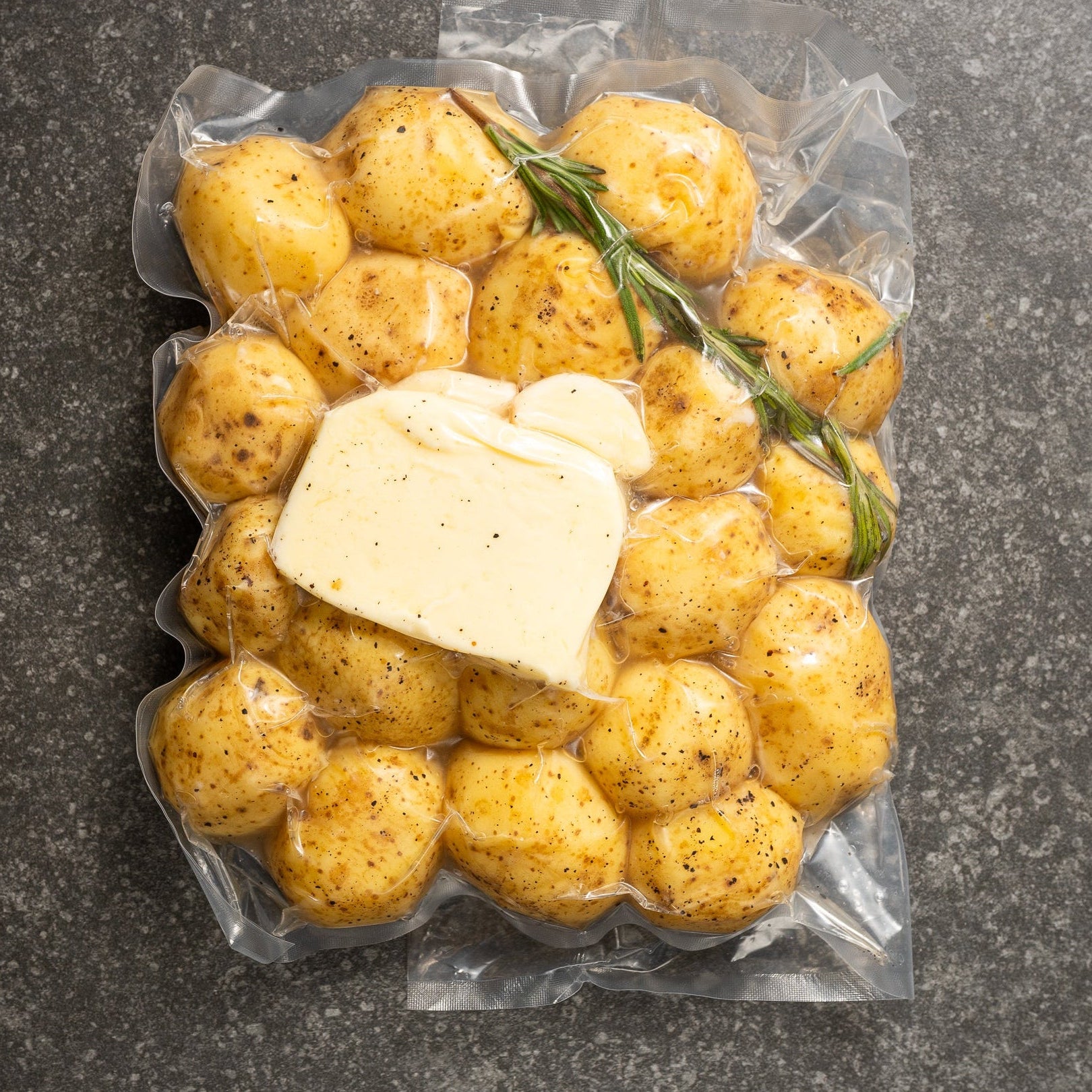Jaunie kartupeļi ar sviestu 850g